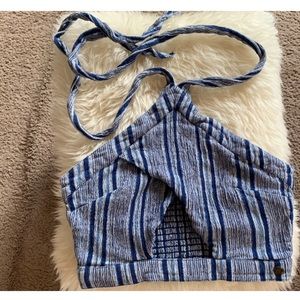 Roxy Cutout Top. Size: Small: Medium. Excellent condition 👌🏼